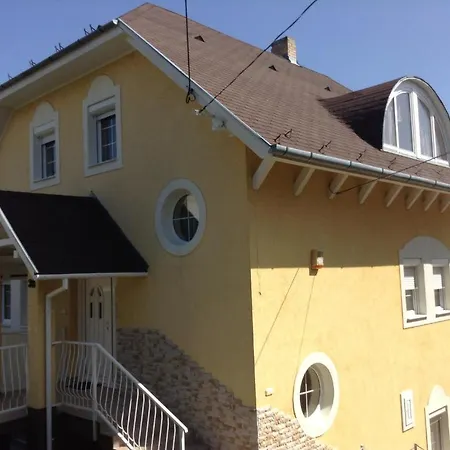 Διαμέρισμα Agota Apartman